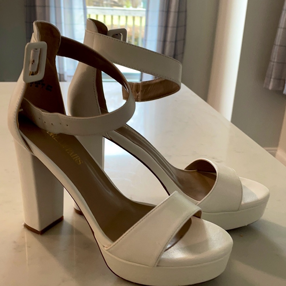 Dream Pairs size 9 Platform Heels 70s inspired